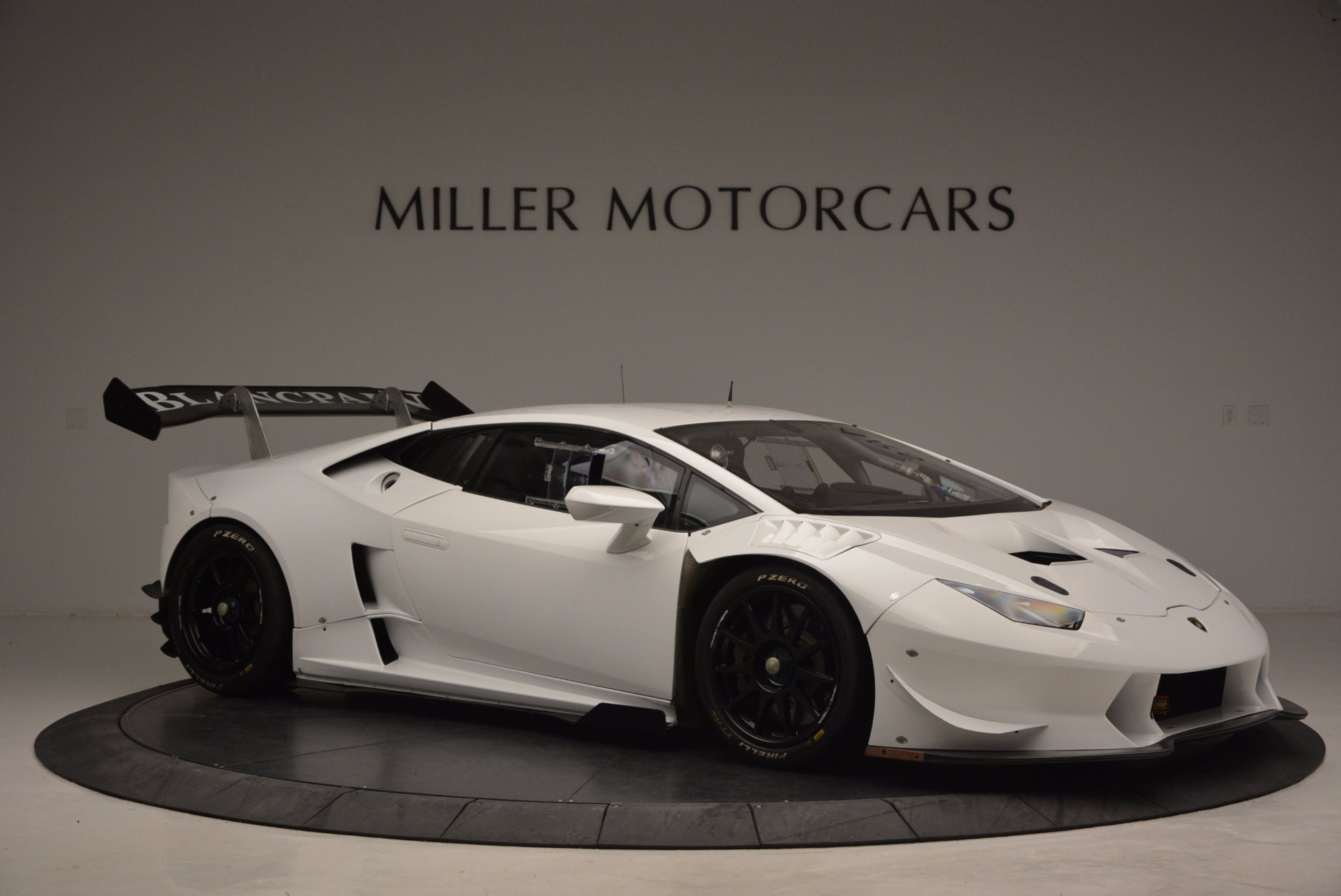 Pre Owned 2015 Lamborghini Huracan LP 620 2 Super Trofeo For Sale