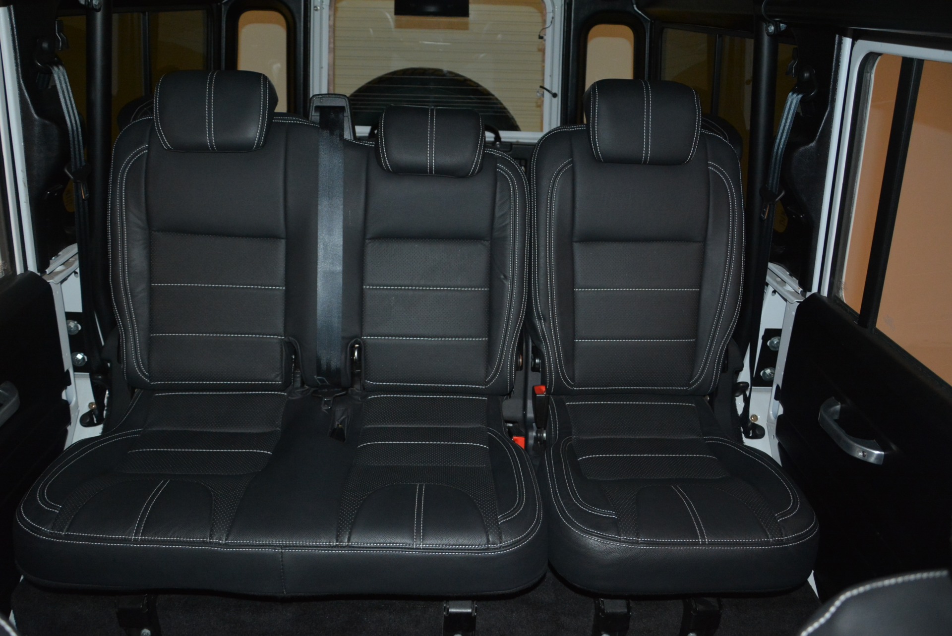 Land rover 2025 defender himalaya interior