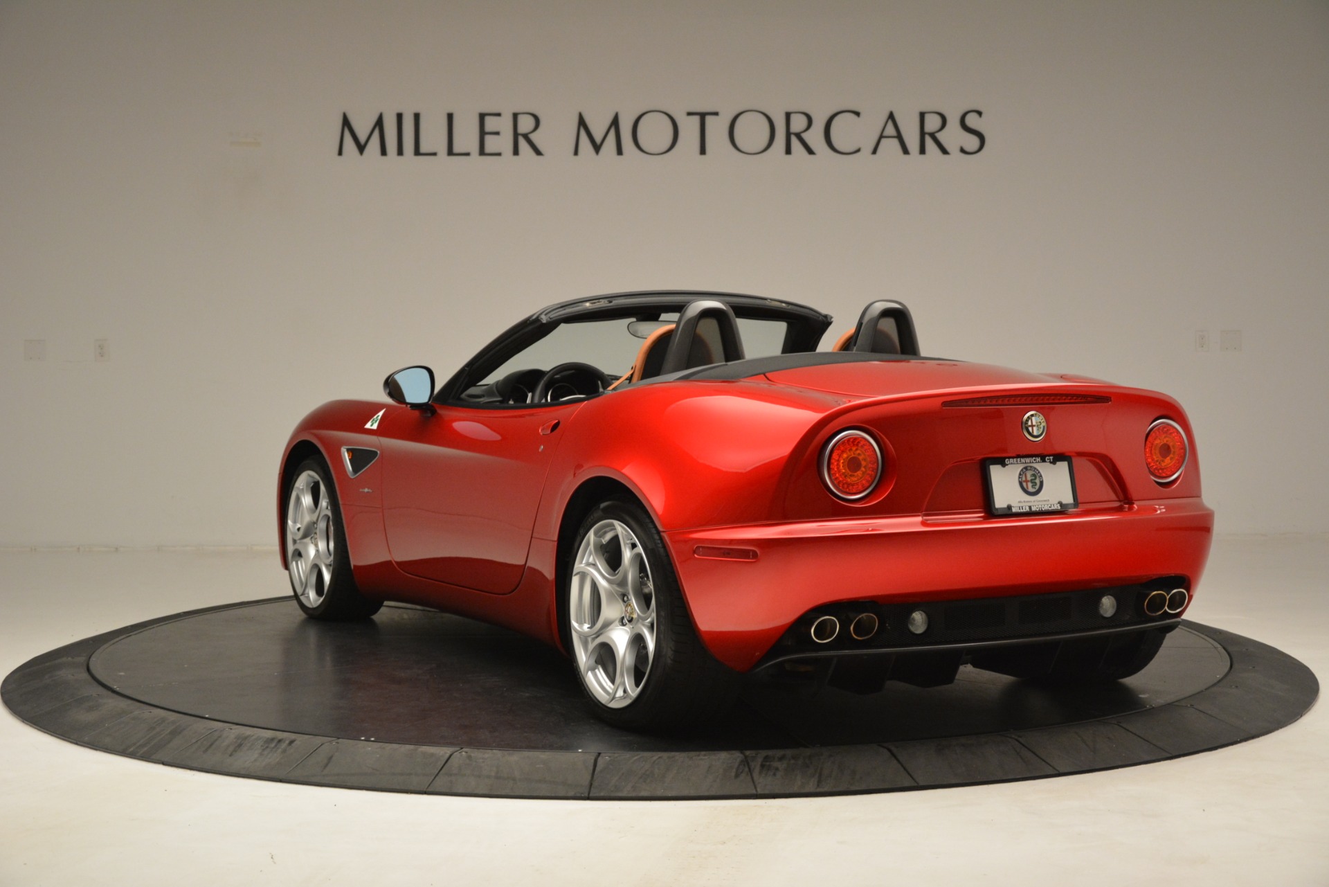 Pre Owned 09 Alfa Romeo 8c Spider For Sale Special Pricing Bentley Greenwich Stock 6998