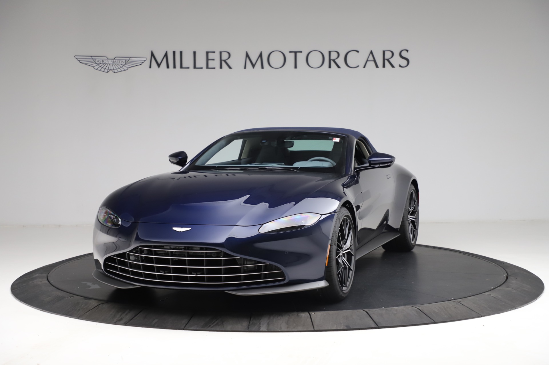 New 2021 Aston Martin Vantage Roadster For Sale (Special Pricing