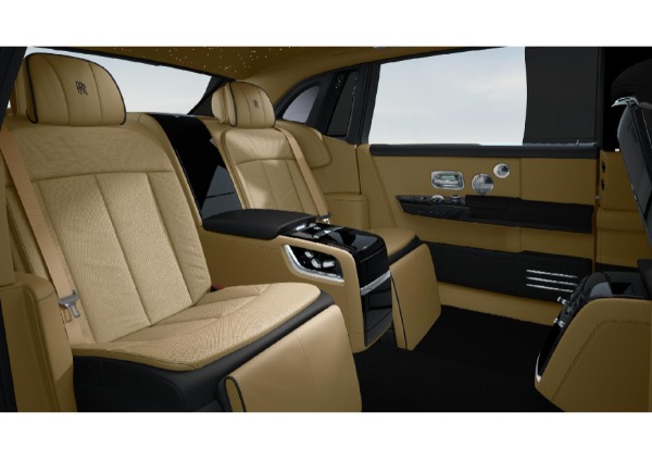 Bán xe ô tô Rolls Royce Phantom EWB 67 V12 2022 giá 19 Tỷ  3541110