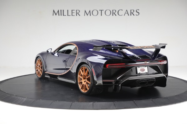 Used 2021 Bugatti Chiron Pur Sport for sale Sold at Bentley Greenwich in Greenwich CT 06830 3