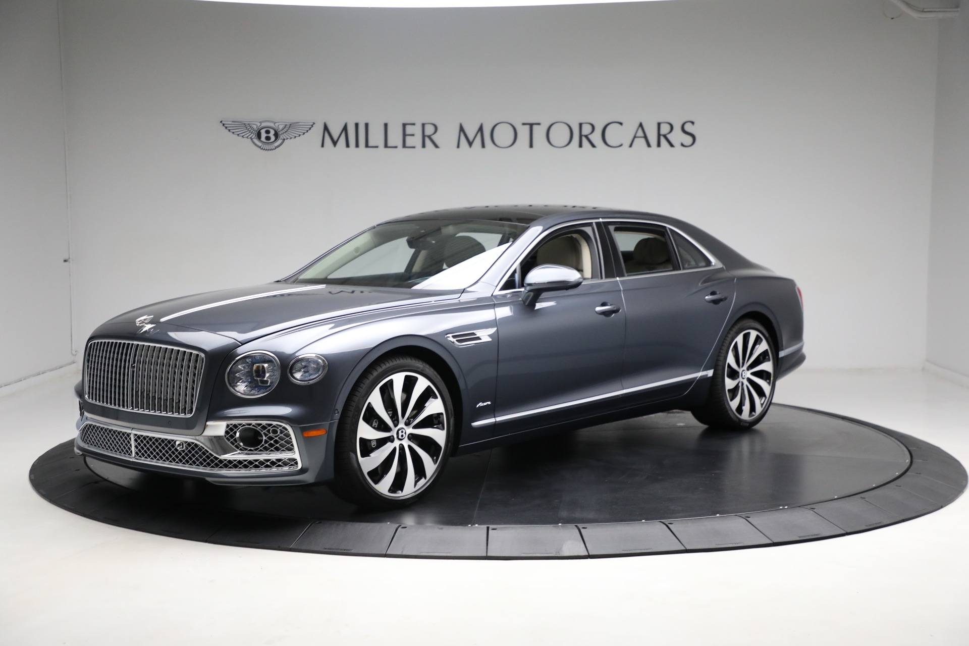 New 2024 Bentley Flying Spur Azure V8 For Sale (Special Pricing