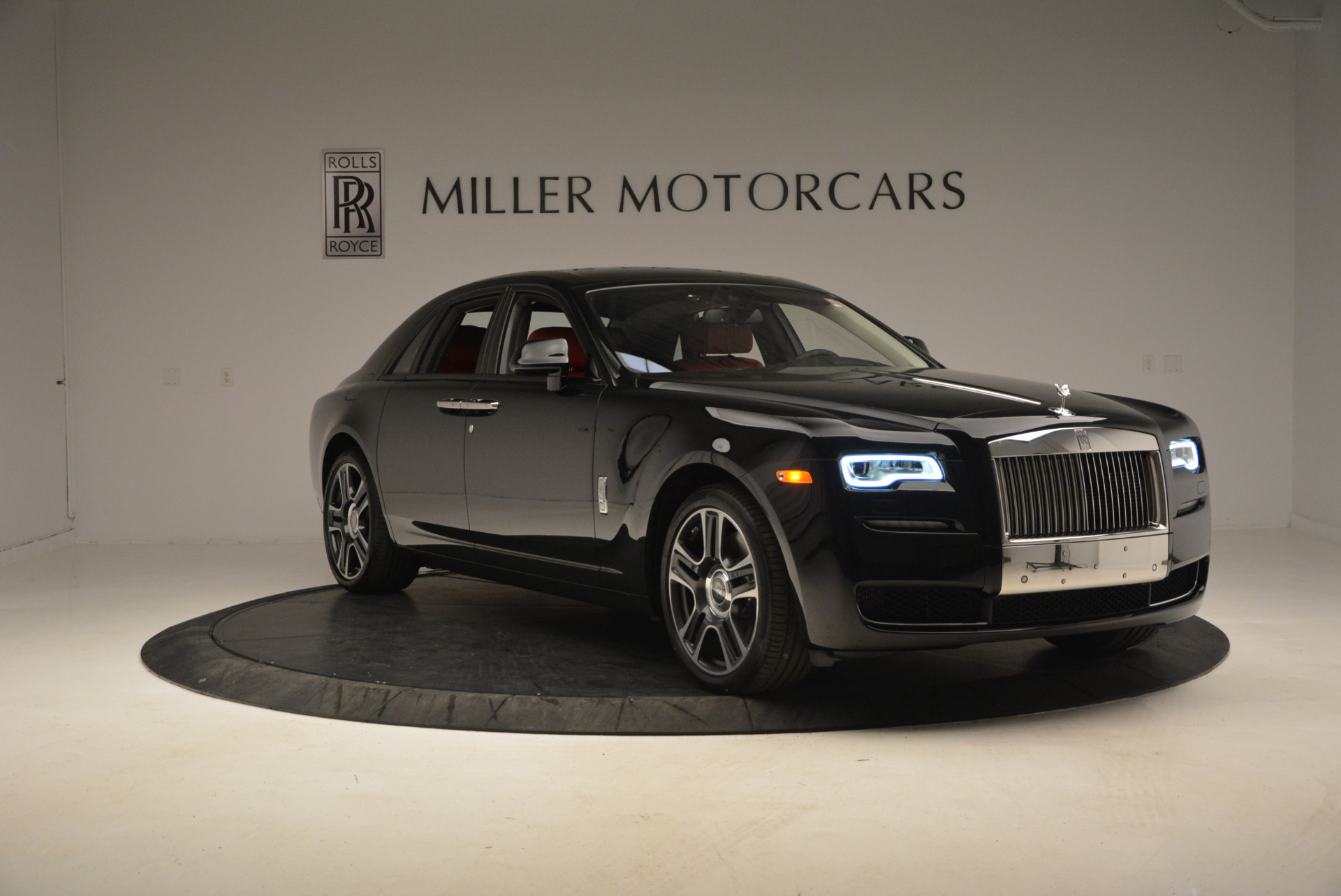 Newsflash: Schedoni and Rolls-Royce presents the most expensive